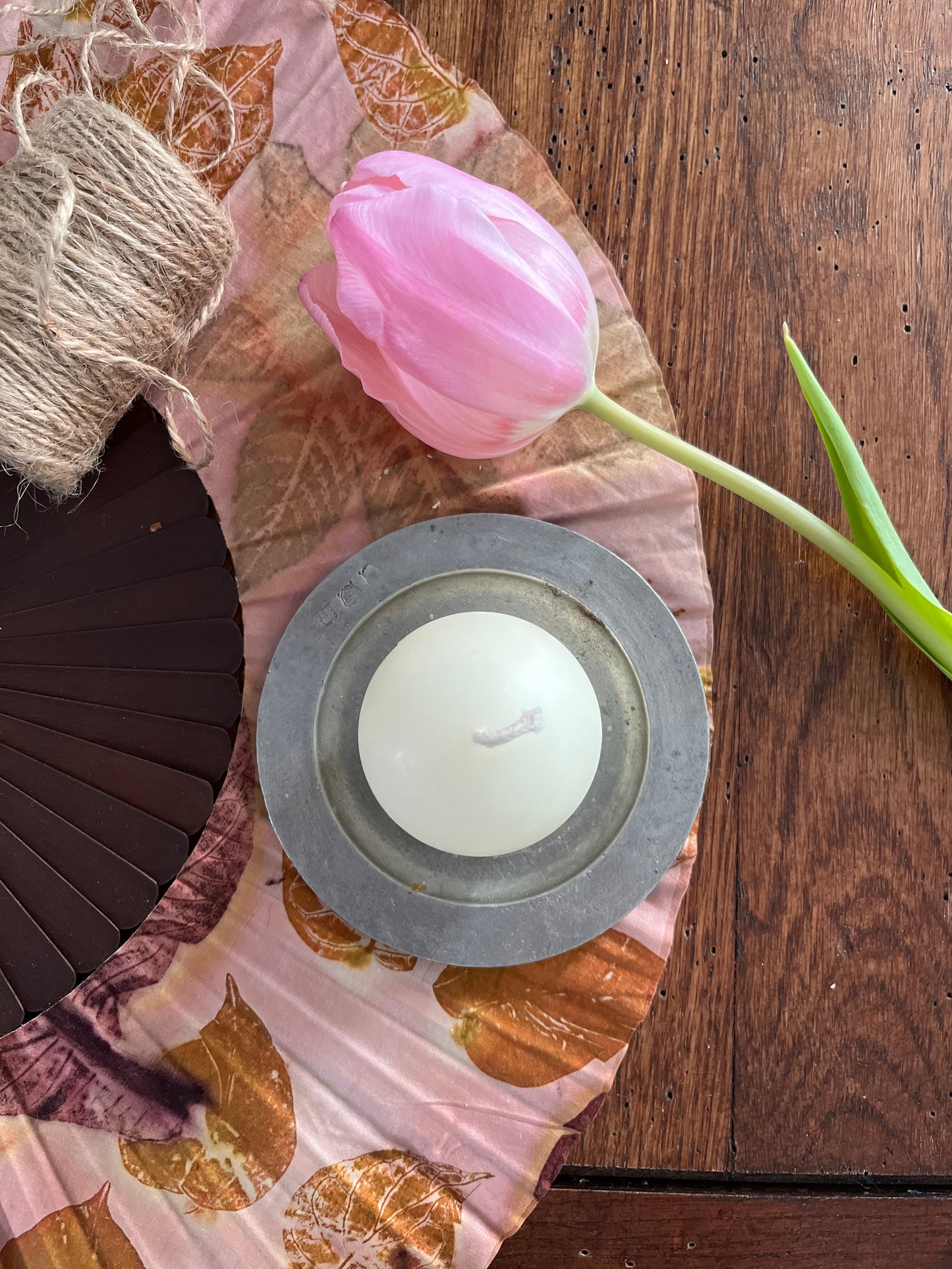 Bivoks globelys liten i naturhvit farge - miljøvennlig og parafinfri