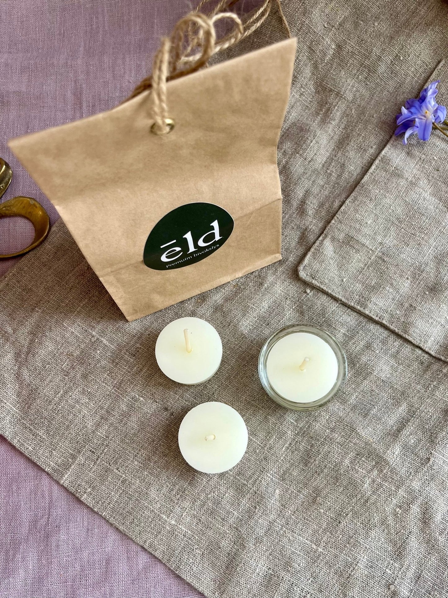 Bivoks telys - gavesett | 3 stk telys og telysholder av glass - eld naturlys